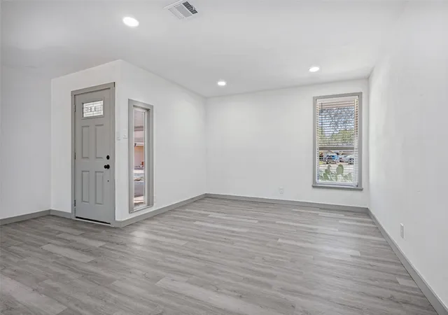 Photo 3 of Single family home for sale at 3411 Ashcroft Ct, Irving, TX 75062 | MLS# 21394528 | Listing updated on 2026-09-24