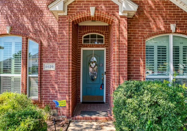 Photo 1 of Single family home for sale at 5829 Echo Blf Dr, Haltom City, TX 76137 | MLS# 21393365 | Listing updated on 2026-10-02