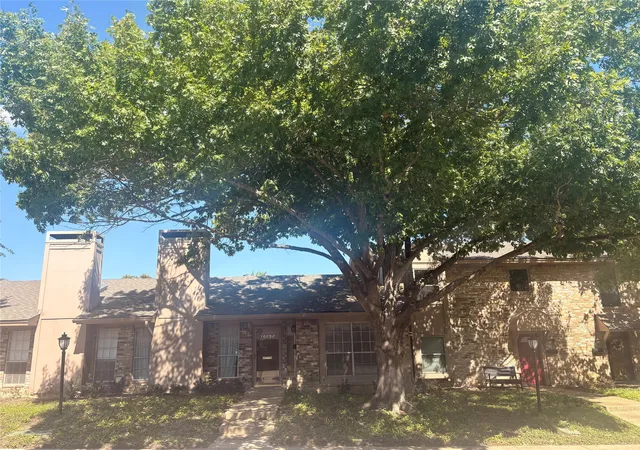 Photo 1 of Townhouse for sale at 10727 Sandpiper Ln #22, Dallas, TX 75230 | MLS# 21384316 | Listing updated on 2026-09-24