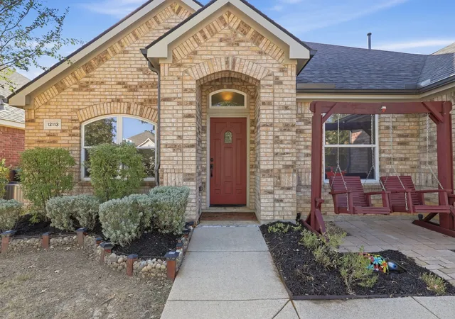 Photo 1 of Single family home for sale at 12113 Vienna Apple Rd, Fort Worth, TX 76244 | MLS# 21393394 | Listing updated on 2026-10-05