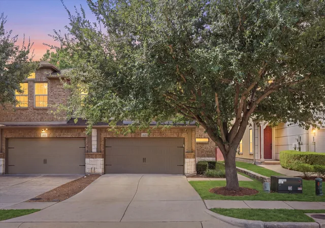 Photo 1 of Townhouse for sale at 6529 Rutherford Rd, Plano, TX 75023 | MLS# 21390593 | Listing updated on 2026-10-06