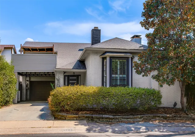 Photo 1 of Single family home for sale at 3228 San Jacinto St, Dallas, TX 75204 | MLS# 21394237 | Listing updated on 2026-10-09