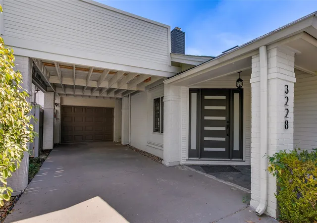 Photo 2 of Single family home for sale at 3228 San Jacinto St, Dallas, TX 75204 | MLS# 21394237 | Listing updated on 2026-10-09