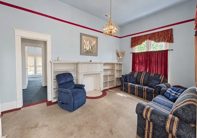 Photo 2 of Single family home for sale at 106 Whitworth St, Sulphur Springs, TX 75482 | MLS# 21394576 | Listing updated on 2026-10-04