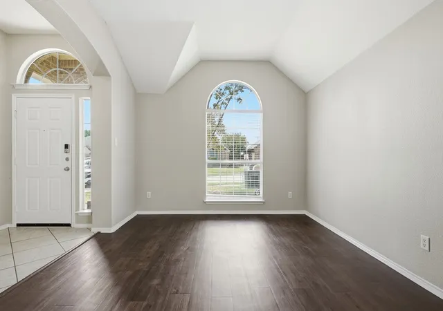 Photo 3 of Single family home for sale at 240 Cedar Crst Dr, Justin, TX 76247 | MLS# 21391661 | Listing updated on 2026-09-24