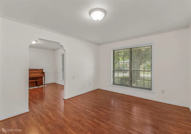 Photo 3 of Single family home for sale at 1520 Dora Ann Pl, Shreveport, LA 71105 | MLS# 21394628 | Listing updated on 2026-10-06