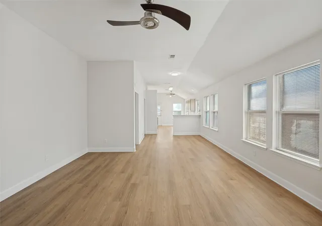 Photo 3 of Single family home for sale at 518 Monarch Dr, Lancaster, TX 75146 | MLS# 21394643 | Listing updated on 2026-09-29