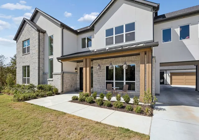 Photo 3 of Mansion for sale at 1511 Aspen Xing, Little Elm, TX 75068 | MLS# 21392722 | Listing updated on 2026-10-06