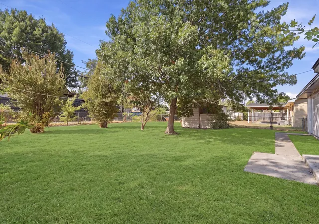 Photo 17 of Sale Pending at 4114 Colgate Ln, Garland, TX 75042 | MLS# 21392977 | Listing updated on 2026-10-05