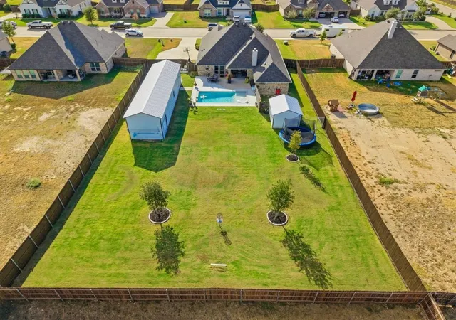 Photo 3 of Single family home for sale at 110 Oak View Dr, Godley, TX 76044 | MLS# 21391363 | Listing updated on 2026-10-01