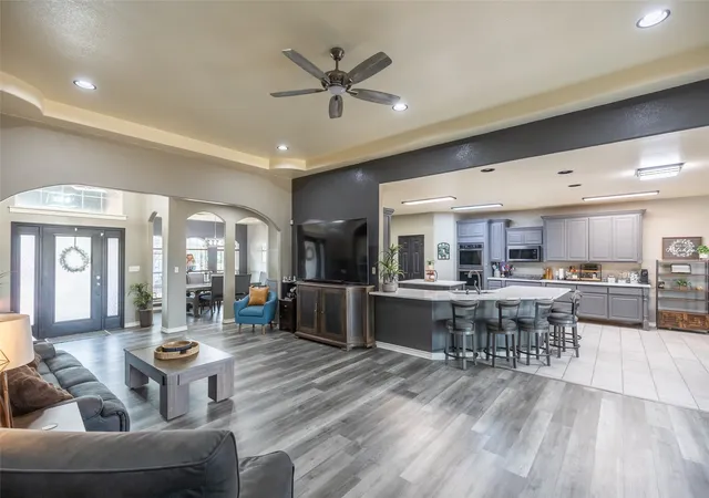 Photo 1 of Single family home for sale at 2010 Westminster Dr, Abilene, TX 79602 | MLS# 21394621 | Listing updated on 2026-10-07