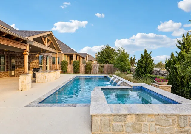 Photo 3 of Single family home for sale at 6333 Savannah Oak Trl, Argyle, TX 76226 | MLS# 21388448 | Listing updated on 2026-10-06