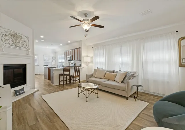 Photo 4 of Sale Pending at 5809 Wake Robin Dr, Fort Worth, TX 76123 | MLS# 21394669 | Listing updated on 2026-10-06