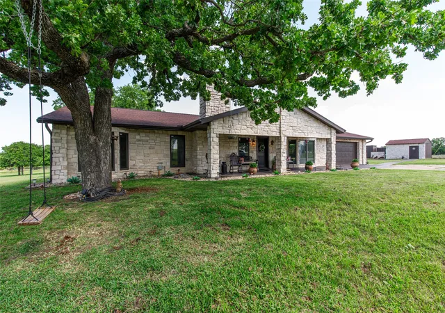 Single family home for sale at 2043 Huddleston Rd, Sunset, TX 76270 | MLS# 21394744