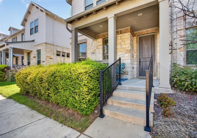 Photo 2 of Townhouse for sale at 6532 Northern Dancer Dr, North Richland Hills, TX 76180 | MLS# 21394741 | Listing updated on 2026-09-25