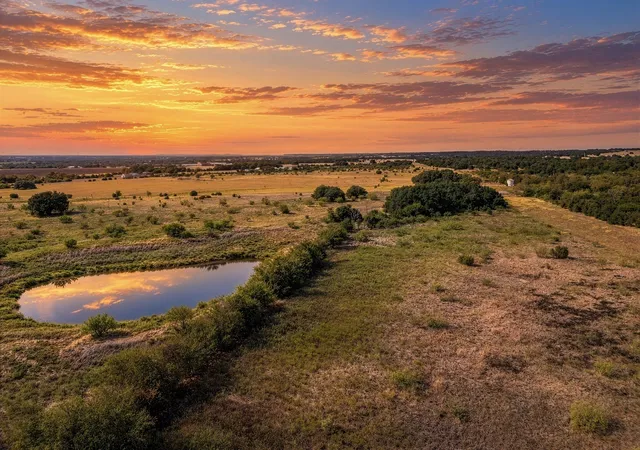 Land for sale at 108 Highway 174, Meridian, TX 76665 | MLS# 21391975
