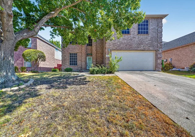 Photo 1 of Single family home for sale at 10618 Newcastleton Ln, Rowlett, TX 75089 | MLS# 21393494 | Listing updated on 2026-09-30