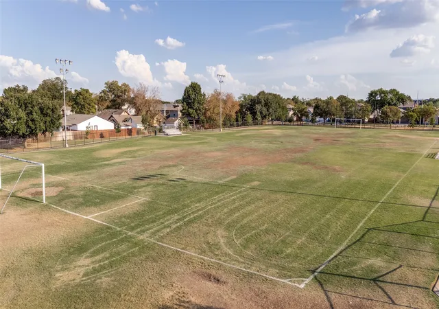 Photo 2 of Land for sale at 1003 Morris St, Dallas, TX 75212 | MLS# 21394545 | Listing updated on 2026-09-25