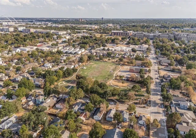 Photo 3 of Land for sale at 1003 Morris St, Dallas, TX 75212 | MLS# 21394545 | Listing updated on 2026-09-25