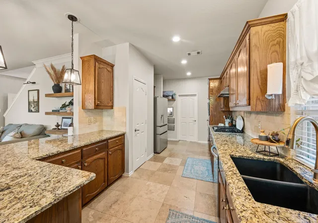 Photo 3 of Sale Pending at 4129 Bedington Ln, Fort Worth, TX 76244 | MLS# 21393976 | Listing updated on 2026-10-09