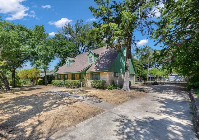 Photo 2 of Sale Pending at 635 Sherrill Blvd, Duncanville, TX 75116 | MLS# 21378517 | Listing updated on 2026-10-03