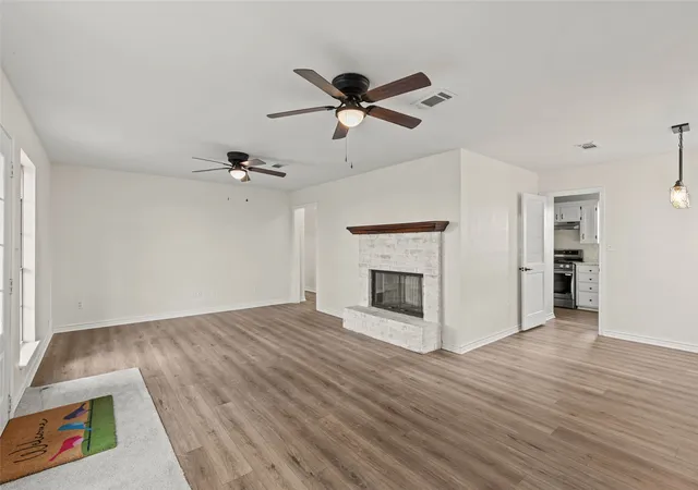 Photo 4 of Single family home for sale at 666 County Rd 2445, Decatur, TX 76234 | MLS# 21390426 | Listing updated on 2026-09-30