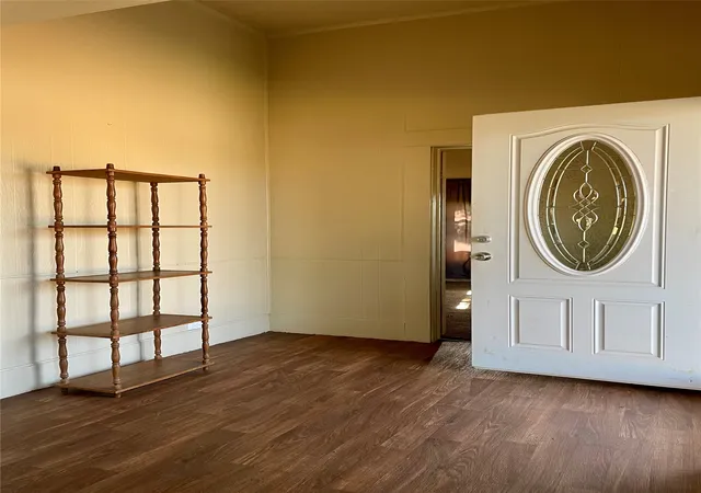 Photo 3 of Single family home for sale at 508 N 10th Street, Ballinger, TX 76821 | MLS# 21394969 | Listing updated on 2026-09-25