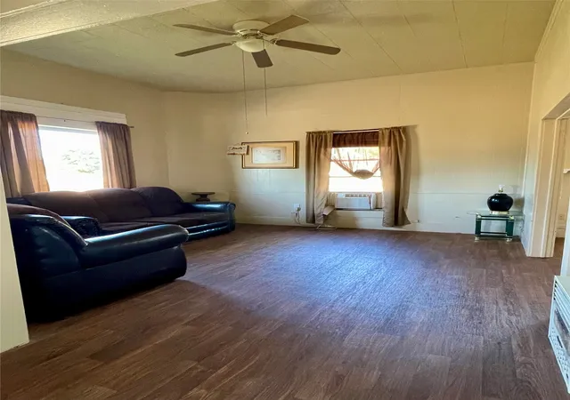 Photo 4 of Single family home for sale at 508 N 10th Street, Ballinger, TX 76821 | MLS# 21394969 | Listing updated on 2026-09-25