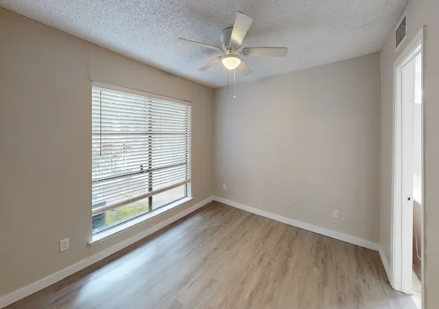 Photo 2 of Condo for sale at 8110 Skillman St #1016, Dallas, TX 75231 | MLS# 21394931 | Listing updated on 2026-09-25