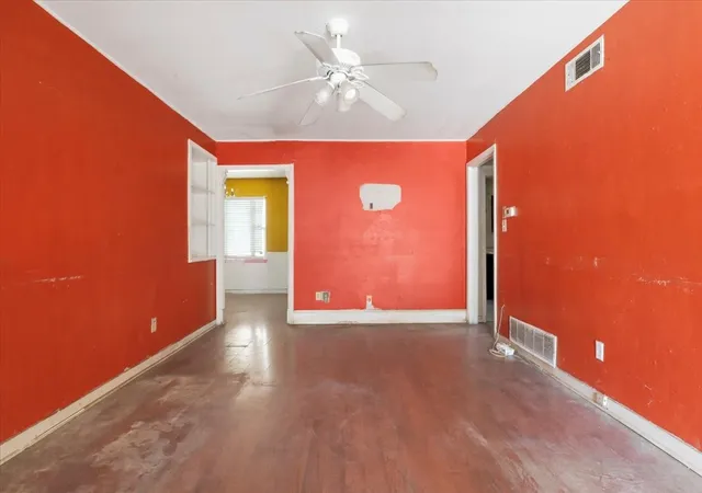 Photo 3 of Single family home for sale at 3749 Nabholtz Ln, Mesquite, TX 75150 | MLS# 21394984 | Listing updated on 2026-10-05