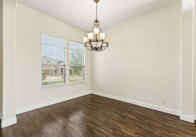 Photo 3 of Single family home for sale at 4813 Parkplace Dr, Argyle, TX 76226 | MLS# 21387467 | Listing updated on 2026-10-02