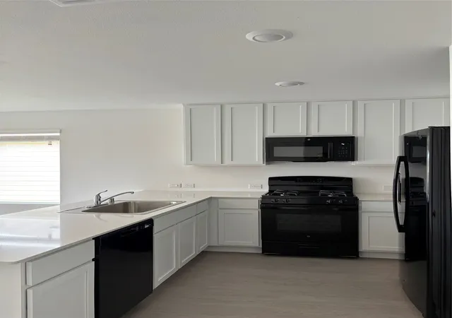 Photo 3 of Single family home for sale at 1209 Whisperwood Dr, Keene, TX 76031 | MLS# 21395028 | Listing updated on 2026-09-25