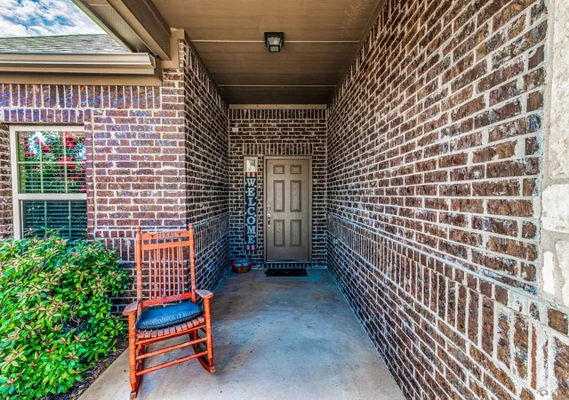 Photo 3 of Single family home for sale at 5005 Brookside Dr, Argyle, TX 76226 | MLS# 21392413 | Listing updated on 2026-09-25