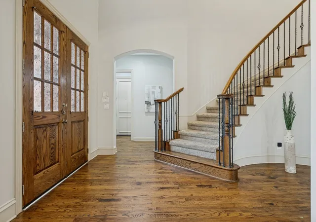 Photo 3 of Single family home for sale at 615 Wills Point Dr, Allen, TX 75013 | MLS# 21394498 | Listing updated on 2026-09-25
