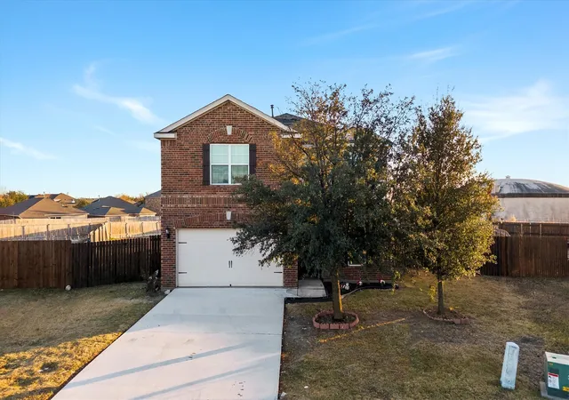 Photo 1 of Single family home for sale at 2112 Foxglove Ct, Forney, TX 75126 | MLS# 21394926 | Listing updated on 2026-09-25