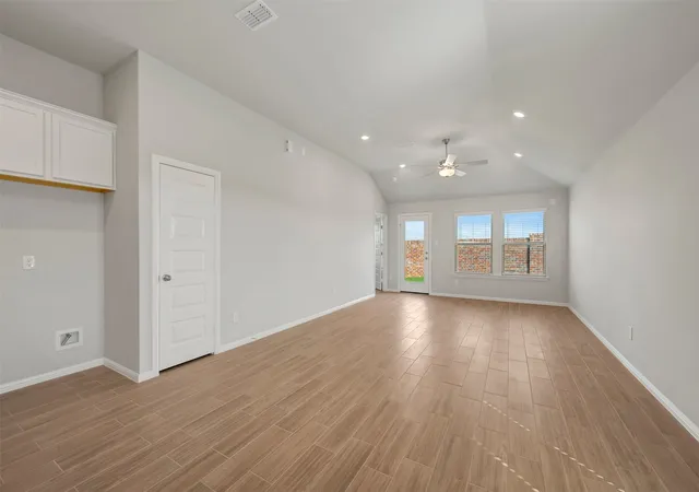 Photo 2 of Single family home for sale at 14273 Zealand Dr, Pilot Point, TX 76258 | MLS# 21389685 | Listing updated on 2026-10-08