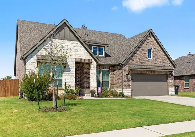 Photo 2 of Single family home for sale at 104 Skyward Ln, Caddo Mills, TX 75135 | MLS# 21394808 | Listing updated on 2026-09-25