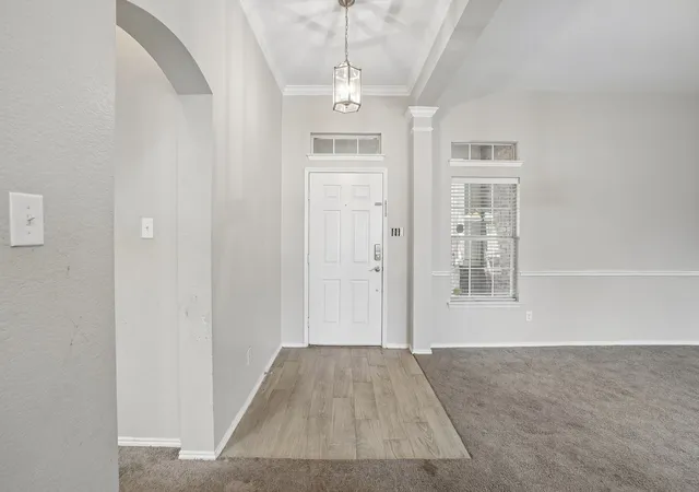 Photo 3 of Single family home for sale at 517 Azalea Dr, Glenn Heights, TX 75154 | MLS# 21391392 | Listing updated on 2026-09-27
