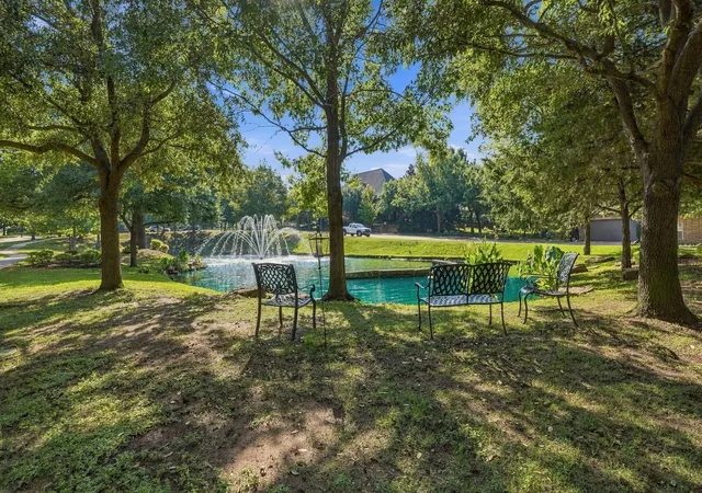 Photo 3 of Single family home for sale at 1721 Fountain Pass Dr, Colleyville, TX 76034 | MLS# 21389410 | Listing updated on 2026-10-06