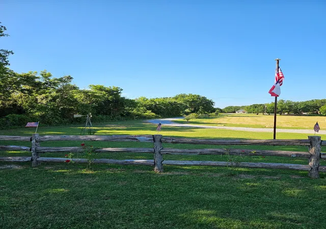 Photo 2 of Single family home for sale at 2525 Preskitt Rd, Decatur, TX 76234 | MLS# 21395012 | Listing updated on 2026-10-02