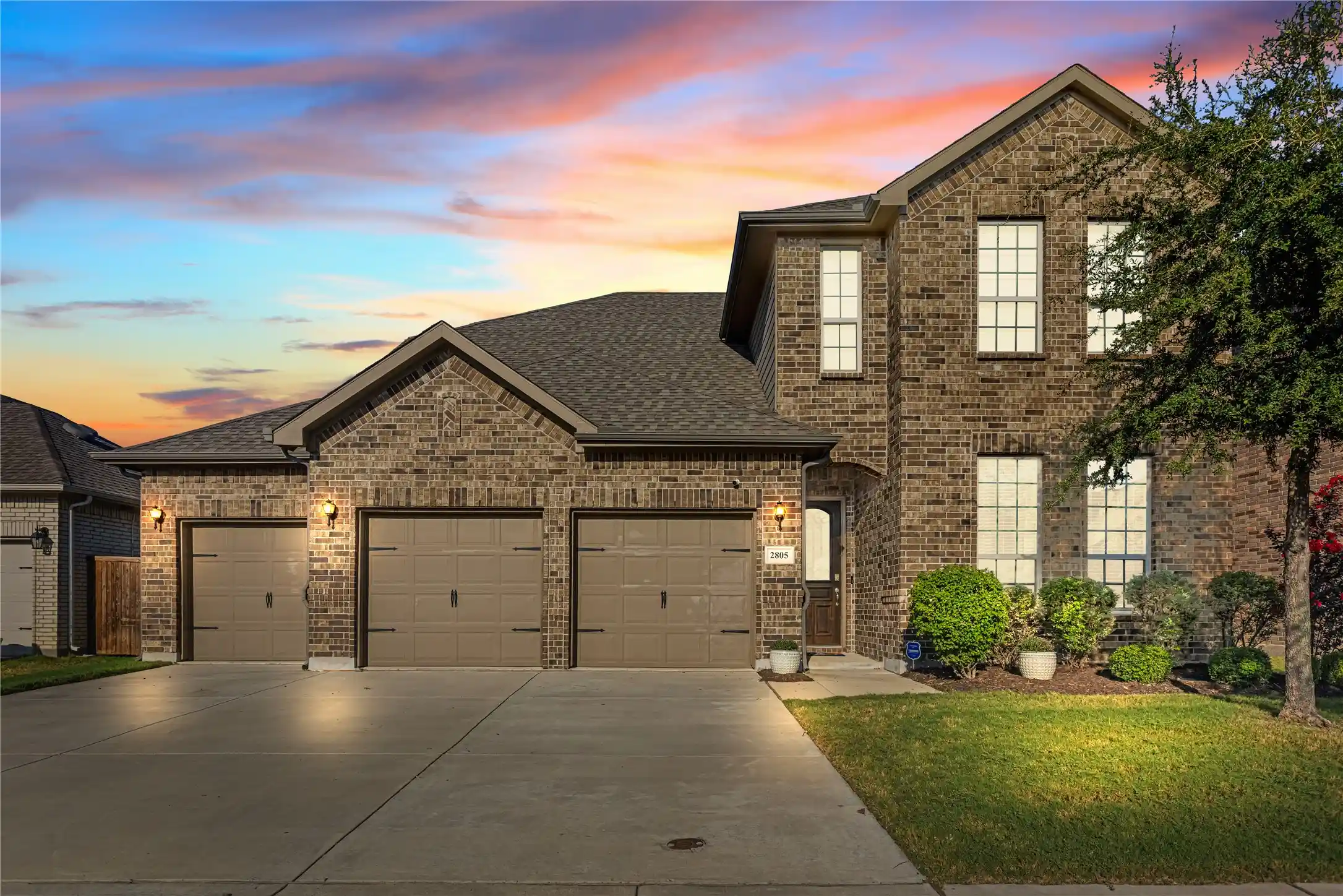 Photo 1 of Single family home for sale at 2805 Lakeside Dr, Providence Village, TX 76227 | MLS# 21394510 | Listing updated on 2026-10-18