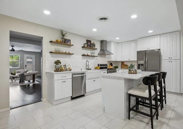 Photo 4 of Single family home for sale at 2519 Highwood Dr, Dallas, TX 75228 | MLS# 21387903 | Listing updated on 2026-09-25