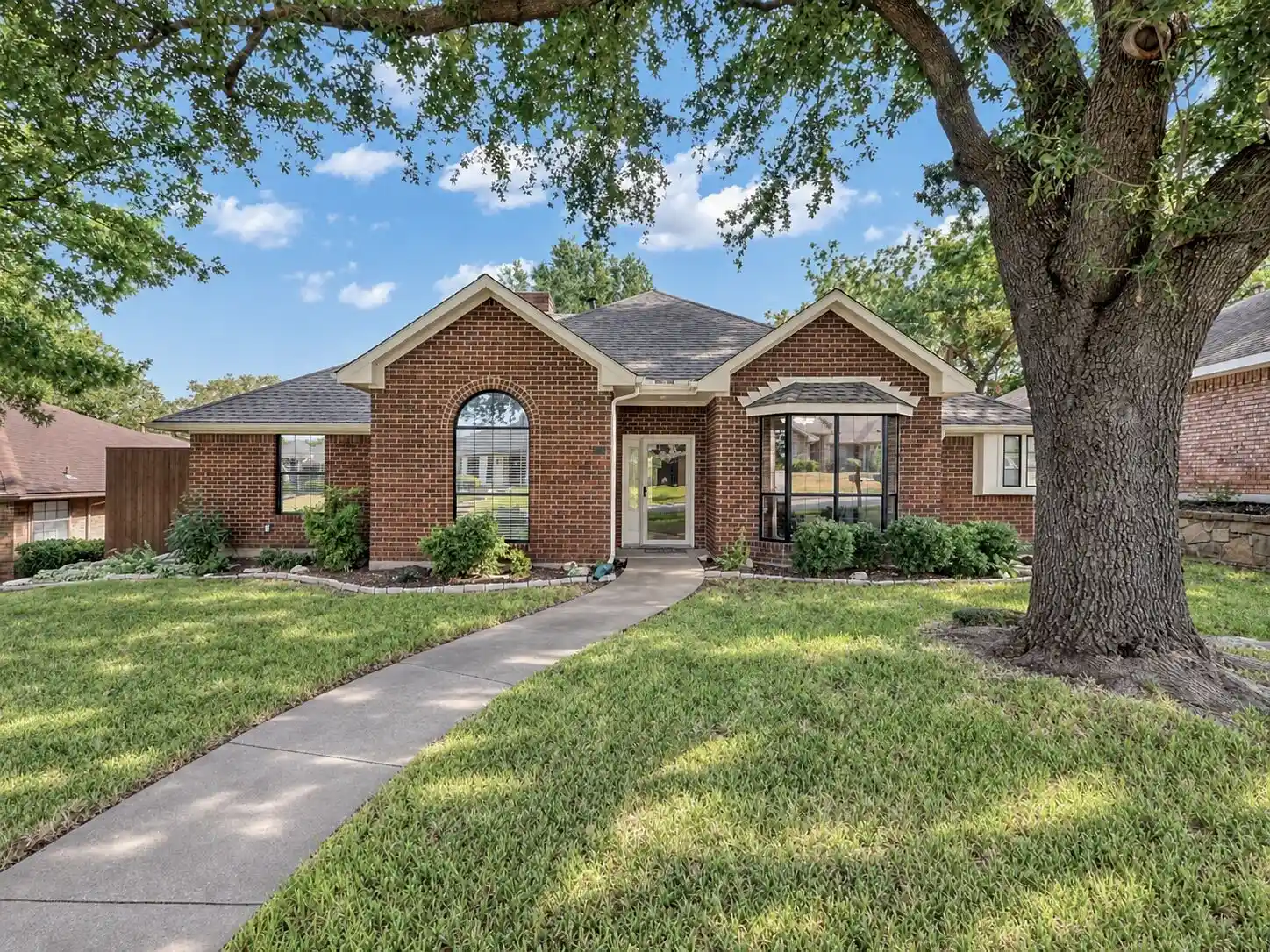 Photo 1 of Single family home for sale at 3614 Ridgestone Dr, Garland, TX 75040 | MLS# 21395302 | Listing updated on 2026-10-18