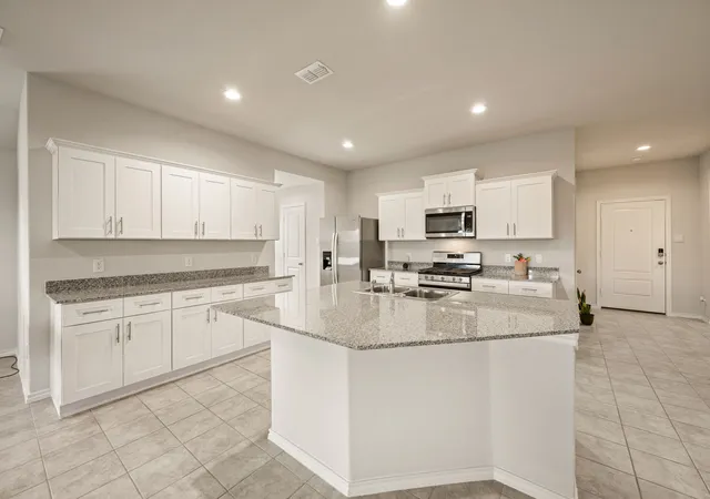 Photo 3 of Single family home for sale at 320 Sculptors Xing, Springtown, TX 76082 | MLS# 21392444 | Listing updated on 2026-10-08