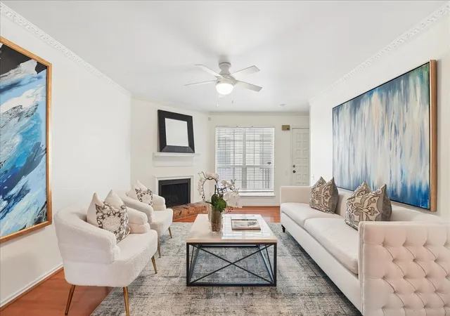 Listing Photo 1 - Condo for sale in building located at 3212 Daniel Ave, University Park, TX 75205 - Unit #D