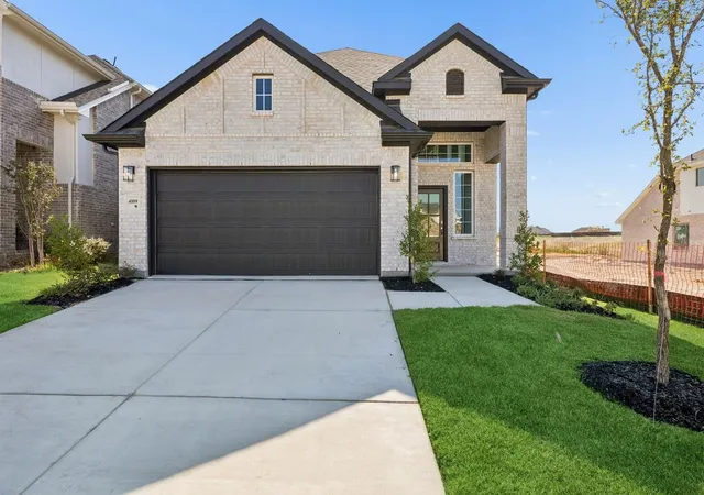 Photo 2 of Single family home for sale at 3817 Lakefield Dr, Heartland, TX 75114 | MLS# 21395373 | Listing updated on 2026-10-08