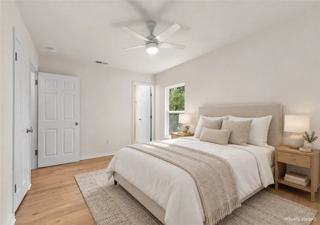 Photo 2 of Single family home for sale at 1402 N Brents Ave, Sherman, TX 75090 | MLS# 21395331 | Listing updated on 2026-10-08