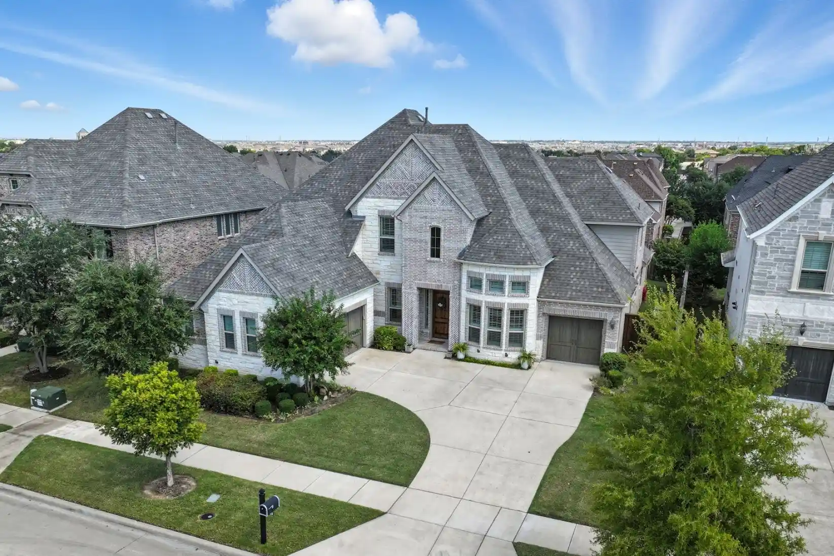 Photo 1 of Single family home for sale at 7616 Big Buckle Dr, Frisco, TX 75036 | MLS# 21394530 | Listing updated on 2026-10-26