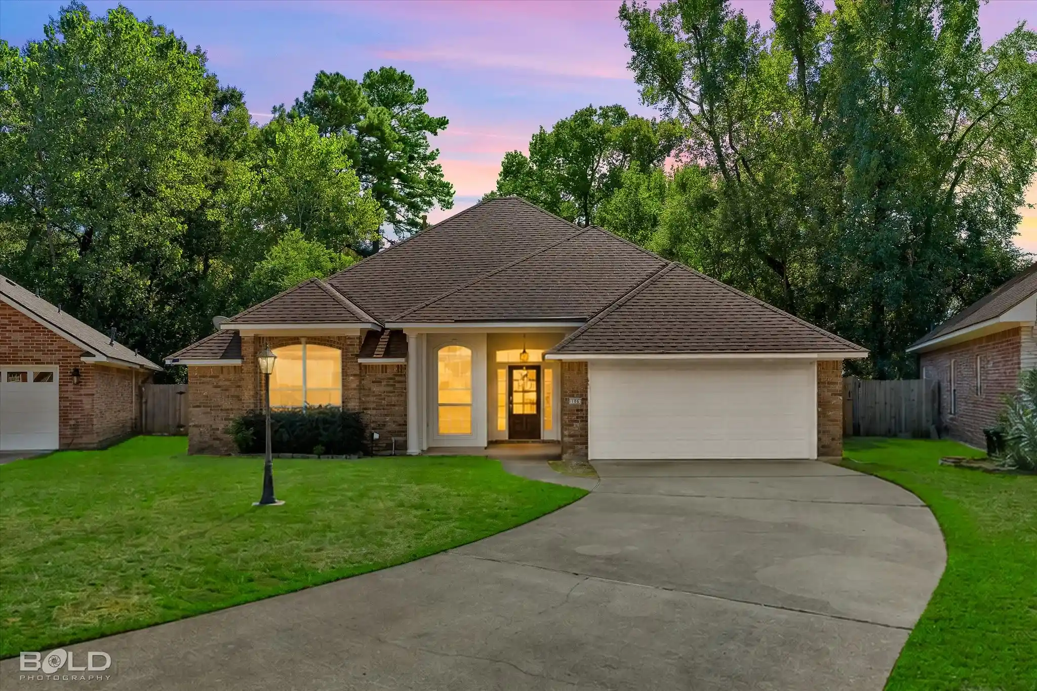 Single family home for sale at 106 Olive St, Haughton, LA 71037 | MLS# 21394417