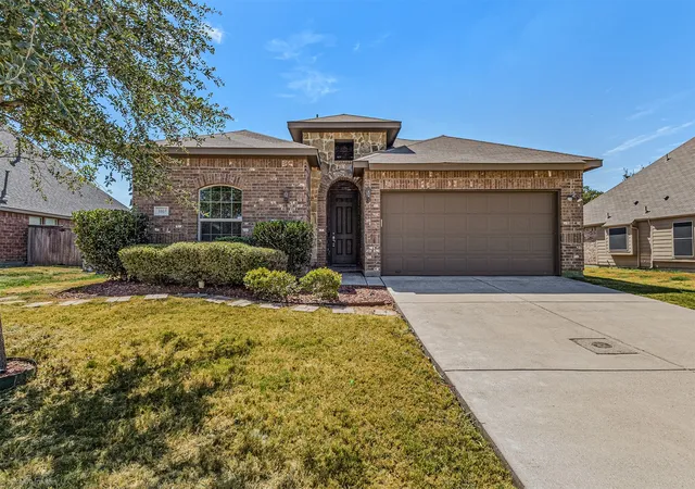Photo 1 of Single family home for sale at 3005 Flowering Springs Dr, Forney, TX 75126 | MLS# 21394146 | Listing updated on 2026-10-08